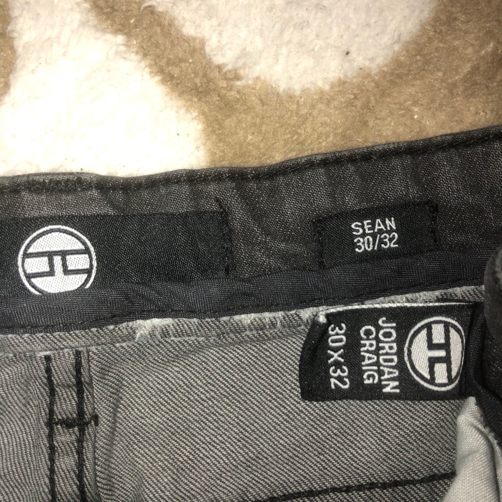 Ripped jeans - Picture 3 of 3